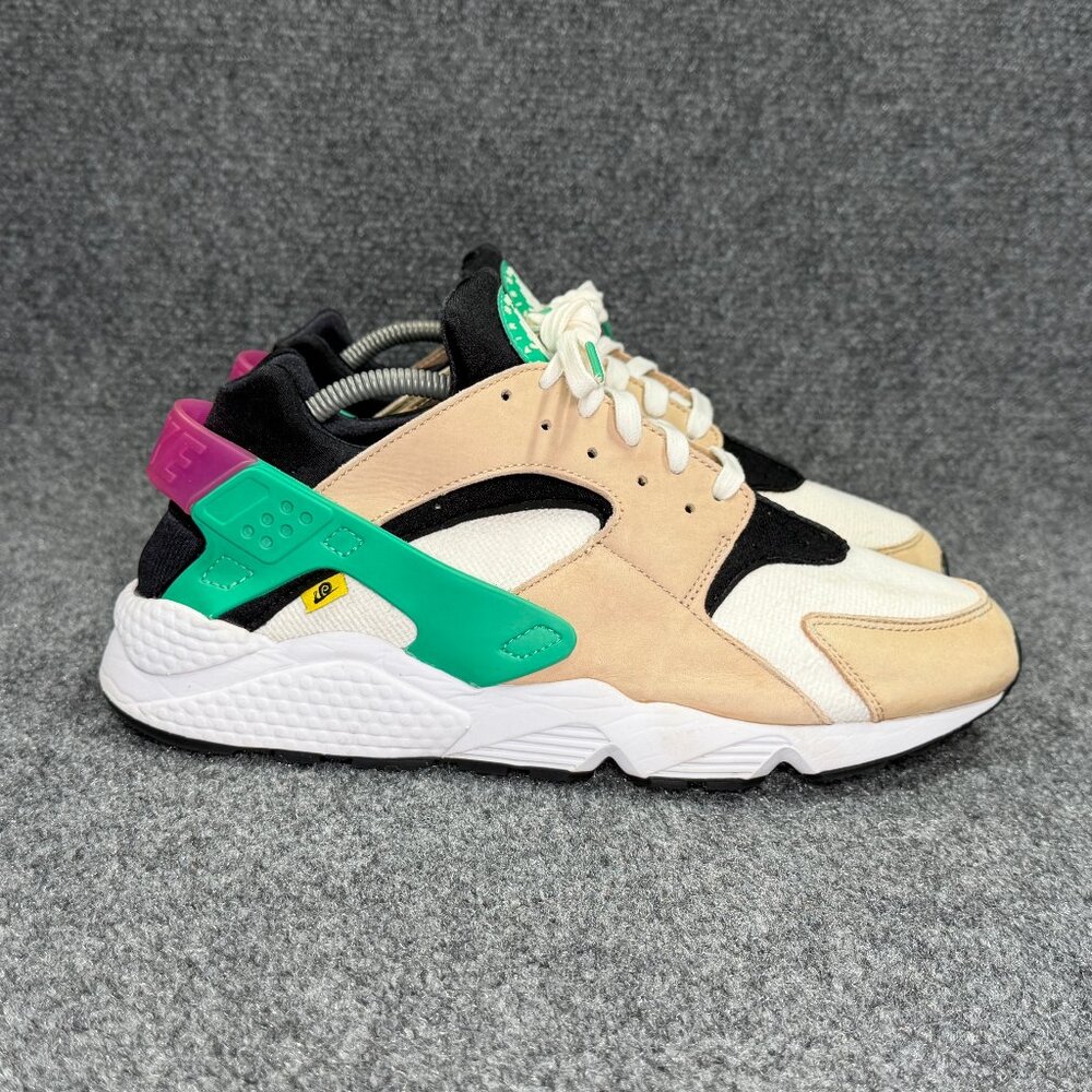 Nike Air Huarache Premium Moving Company Shoes Mens Size 12 Tan Leather Athletic